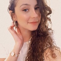 Marília S. Palhares