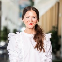 Tess L Bleich