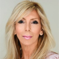 Theresa Narici