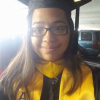 Amy Calderon, Mlas, Rlat