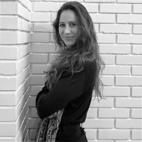 MARIANA ZORA