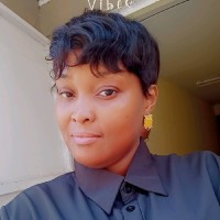 Dinette-Nashida Ngningone-Meye