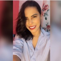 Tais Regina Souza