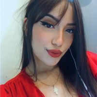 Maria Clara Oliveira