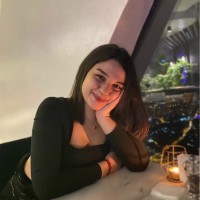 Selin Bayrak