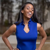 Tierra Wallace, Cam