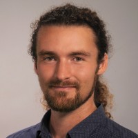 Lukas B.