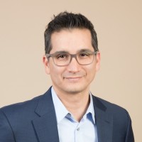 Chris DeLeón