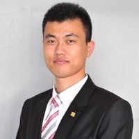 李秋伦