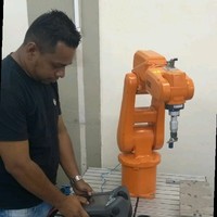 Andrew Oliveira