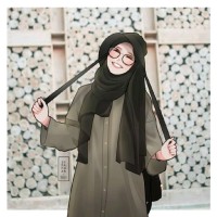 Houda MANÇOURI AZZOUZI