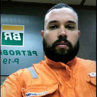 Bruno Manhães Siqueira