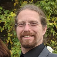 Tom Maddox