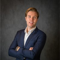 Mauro M.