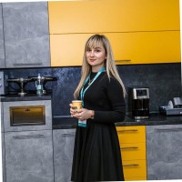Елена Лоенко