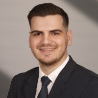 Emre Sezer