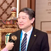 Yi-Wei Tang
