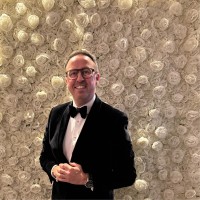 Mark E Chambers FIH MI