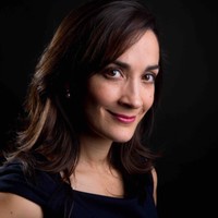 Caroline Martret