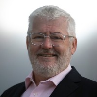 Dr. Robert Buchmann