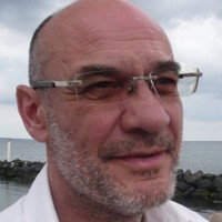 Robin Lybecher