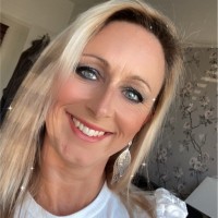 Nina Davey