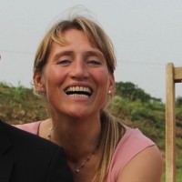 Marianne Davies