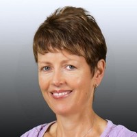 Helen Stapleton