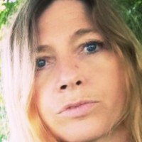 Lucinda Barrett