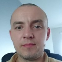 Tomasz Rzeszutek