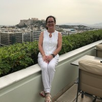 Lisa Peak Delong