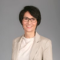 Sabine E.