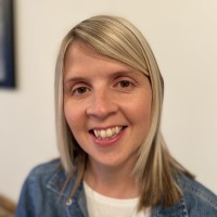 Fiona Reid