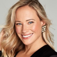 Alyssa Alexander, Mba