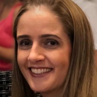 Juliana Furiati Lopes Siqueira