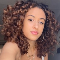 Caroline Nascimento