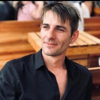 Simon N.
