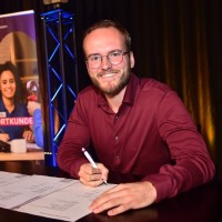Mark Van Hulst