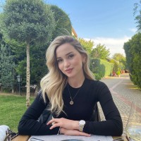 Esra Kaplan