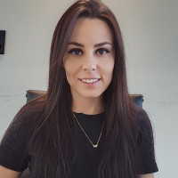 Stephania Esquiliano Flores