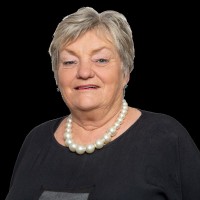 Lyn Wickham