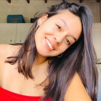 Valentina Segovia
