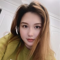 Yiva Zeng