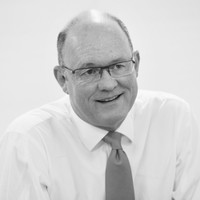 Simon Pryce