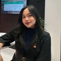 Komang Elista Triandini