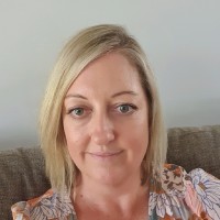Anna Thomson