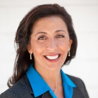Lisa J. Damiani