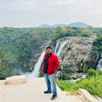 Ayshik H.