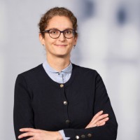 Rhona Föh-Zuzie, LL.M.