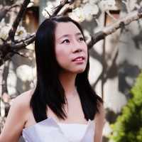 Iris Wang